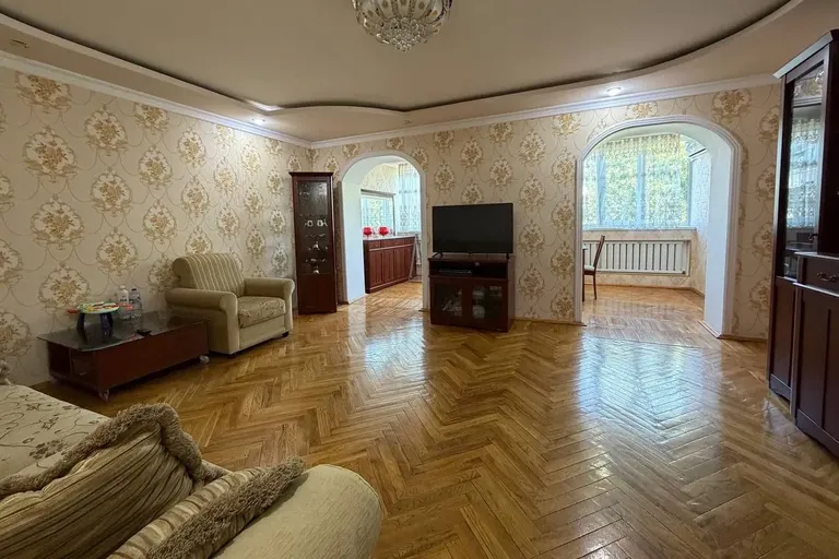 В продаже 3-комн. квартира, 86 м²