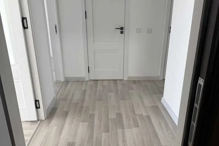 В продаже 2-комн. квартира, 65 м²