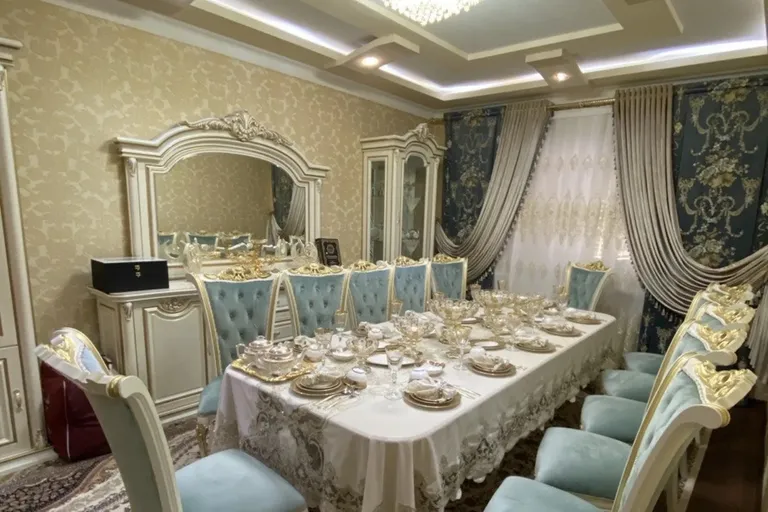 В продаже 4-комн. квартира, 97 м²