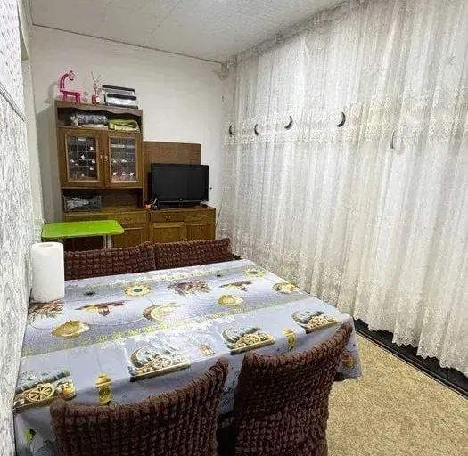 В продаже 2-комн. квартира, 65 м²