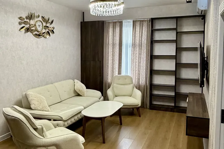 В продаже 2-комн. квартира, 57 м²
