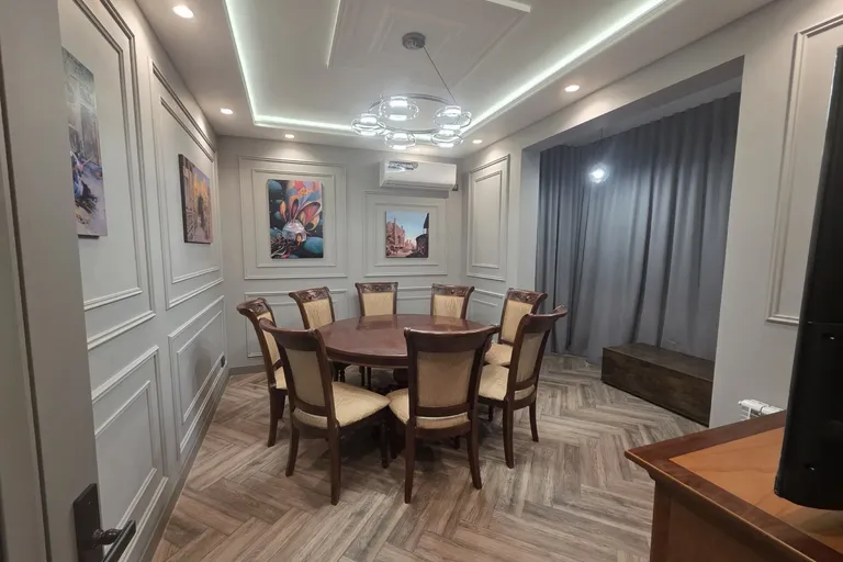 В продаже 2-комн. квартира, 60 м²