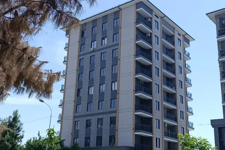 Сотувда 2 хонали квартира, 47 м²