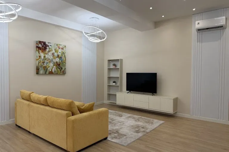 В продаже 2-комн. квартира, 66 м²