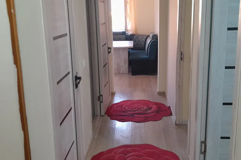 Сотувда 2 хонали квартира, 54 м²