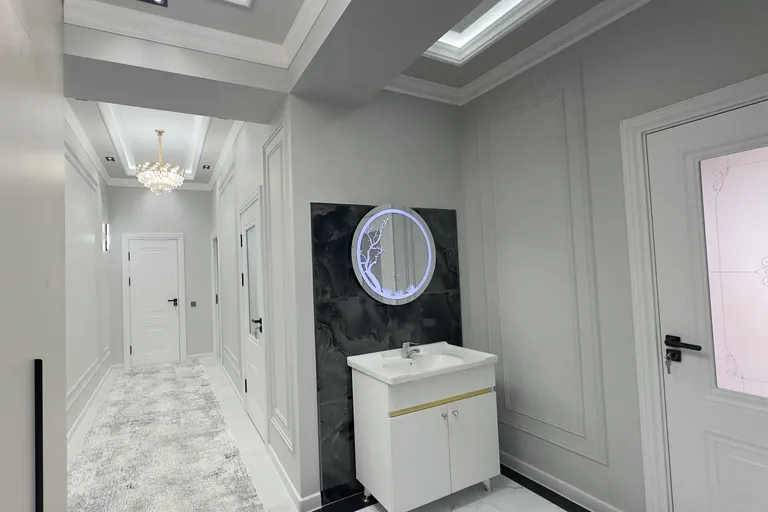 В продаже 5-комн. квартира, 62 м²