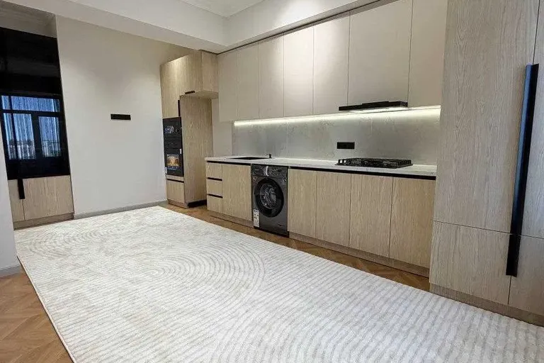 В продаже 1-комн. квартира, 49 м²
