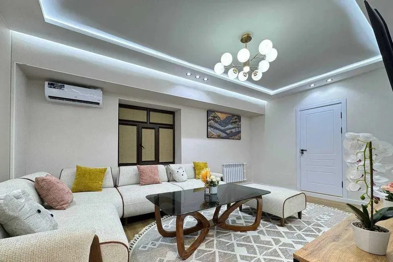 В продаже 2-комн. квартира, 42 м²