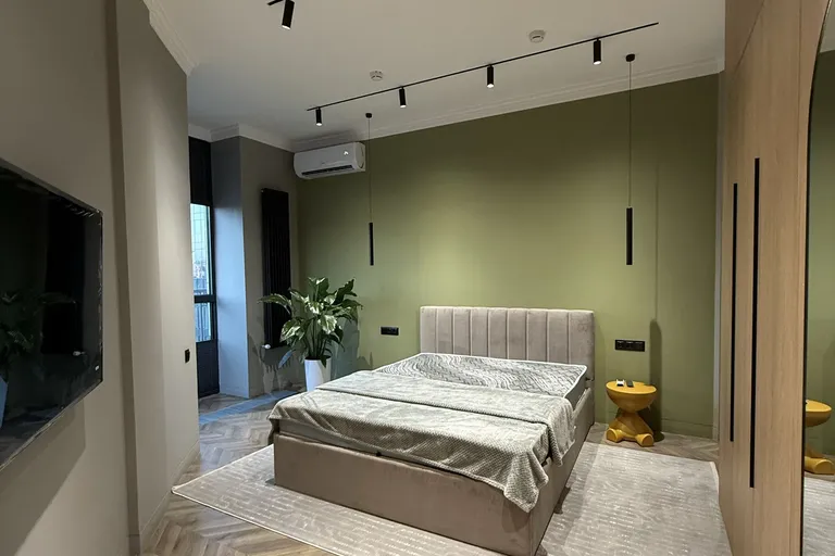 В продаже 2-комн. квартира, 57 м²