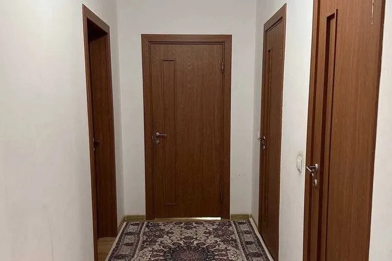 В продаже 2-комн. квартира, 77 м²