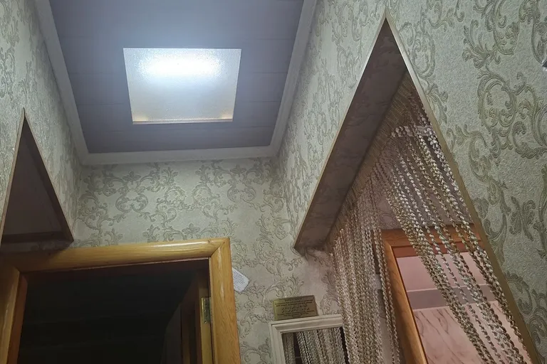Сотувда 3 хонали квартира, 72 м²