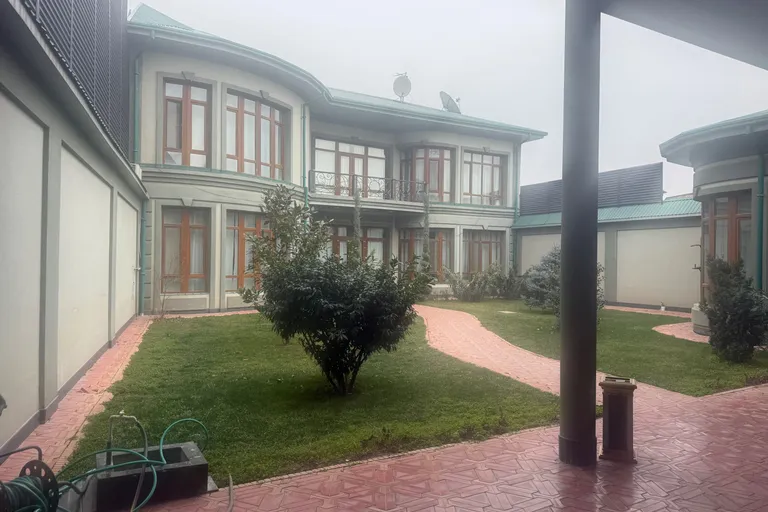 Сотувда уй, 400 м², 2 қаватли, 6 сот.