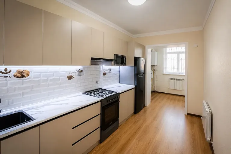 В продаже 4-комн. квартира, 81 м²