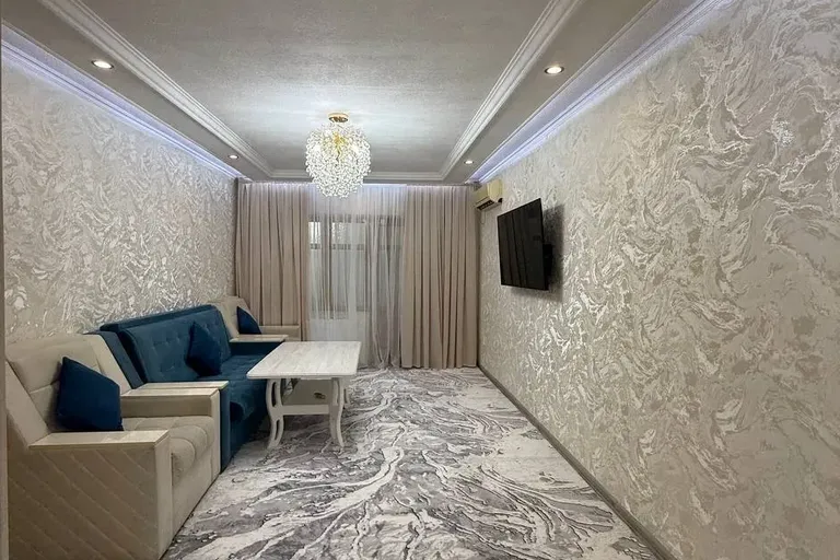 Сотувда 3 хонали квартира, 74 м²