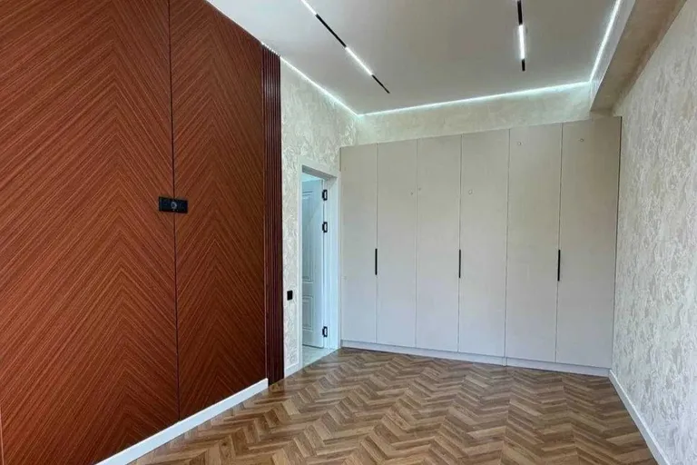 В продаже 2-комн. квартира, 58 м²
