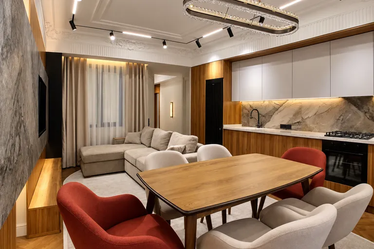 В продаже 2-комн. квартира, 61 м²