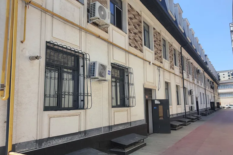 В продаже 5-комн. квартира, 111 м²