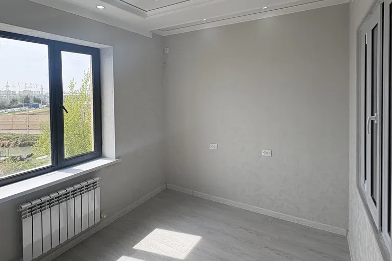 Сотувда 2 хонали квартира, 50 м²
