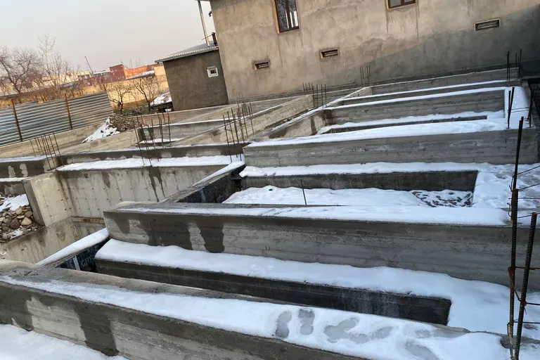 Сотувда ер участкаси, 8 сот.