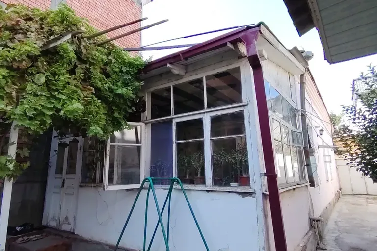 В продаже дом, 250 м², 1 этаж, 3 сот.