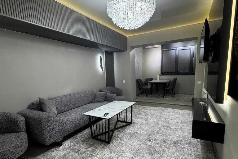 В продаже 2-комн. квартира, 56 м²