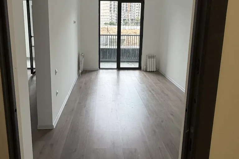 Сотувда 1 хонали квартира, 35.5 м²