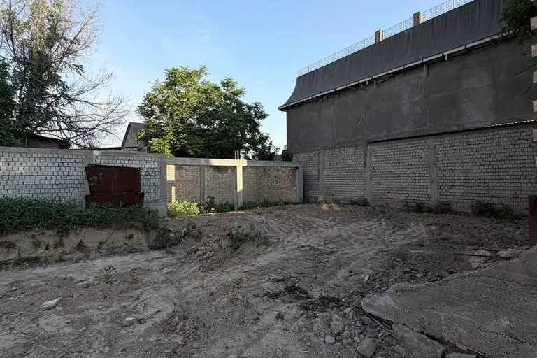 Сотувда ер участкаси, 10 сот.