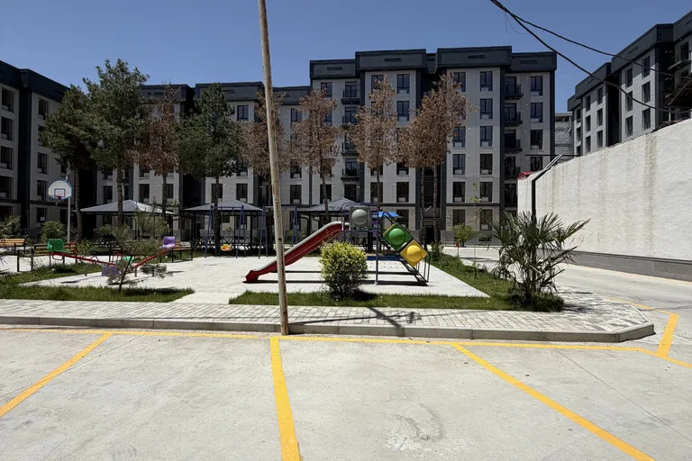 Сотувда 3 хонали квартира, 67 м²
