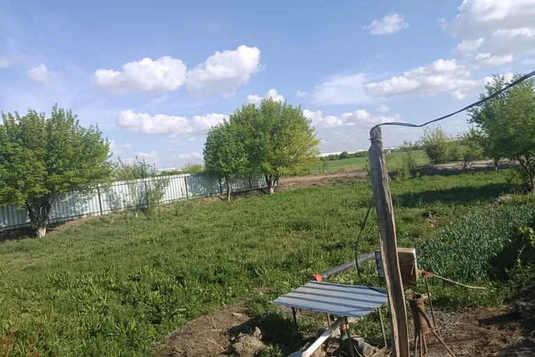 Сотувда ер участкаси, 10 сот.