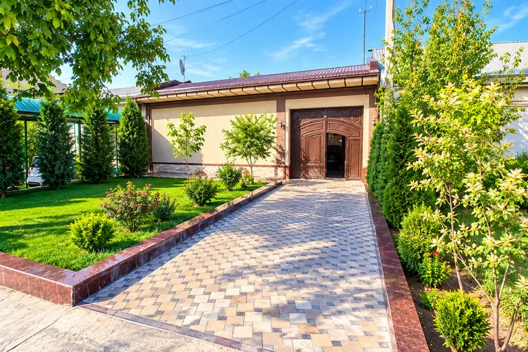 Сотувда уй, 200 м², 1 қаватли, 4 сот.