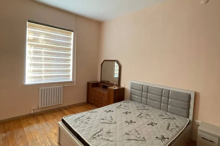 В продаже дом, 500 м², 1 этаж, 6 сот.