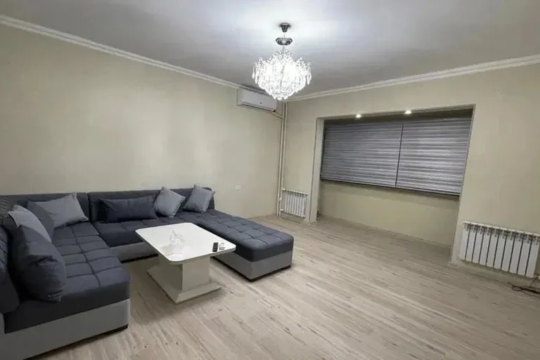 В продаже 1-комн. квартира, 43 м²