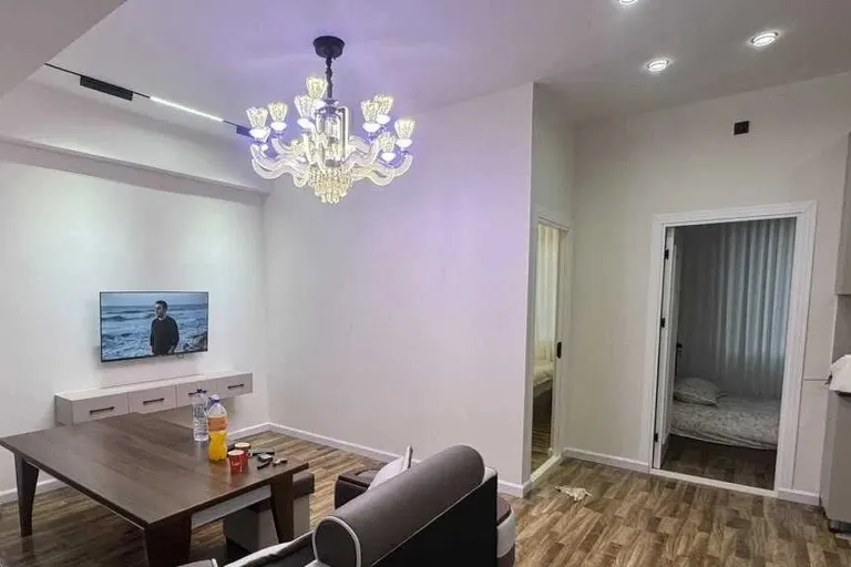 В продаже 3-комн. квартира, 42 м²