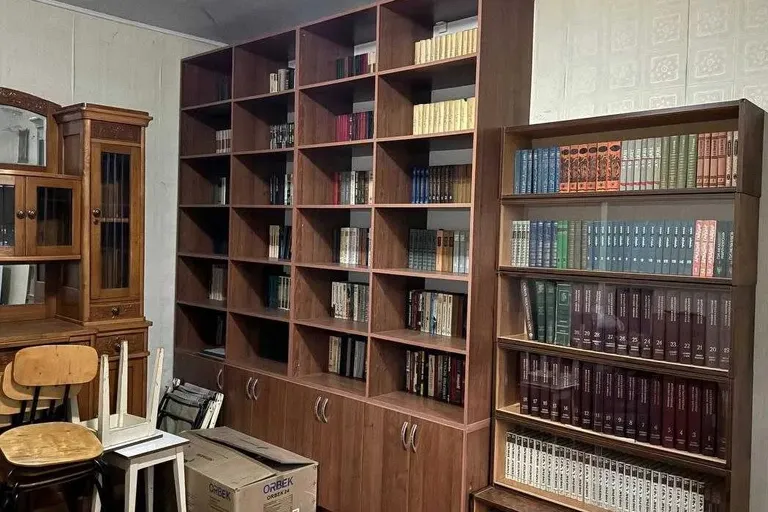 В продаже дом, 400 м², 1 этаж, 4 сот.