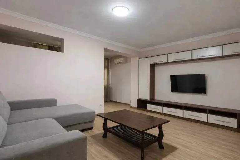 В продаже 2-комн. квартира, 62 м²