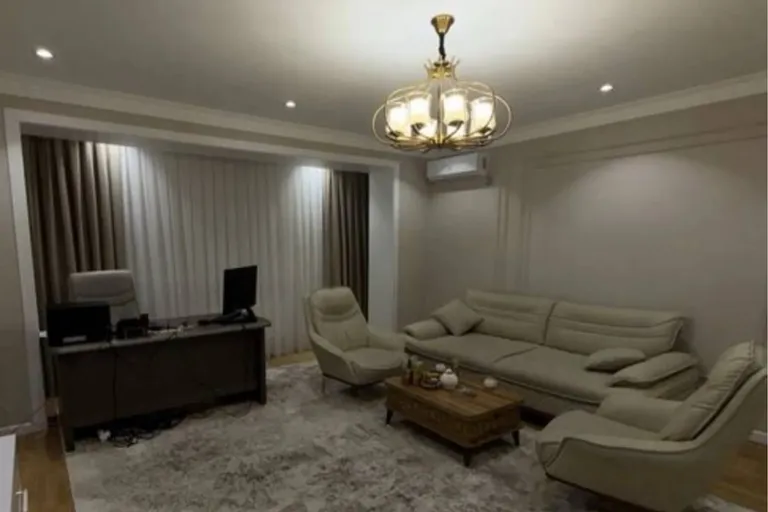 В продаже 2-комн. квартира, 60 м²
