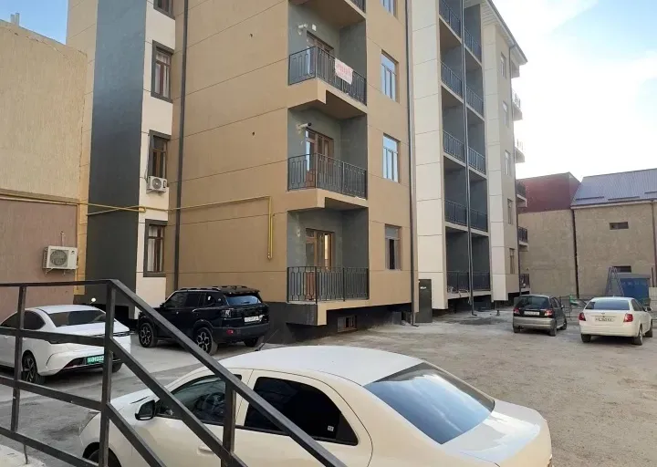 Сотувда 2 хонали квартира, 110 м²