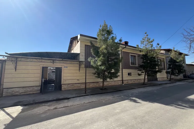Сотувда уй, 450 м², 2 қаватли, 6,1 сот.