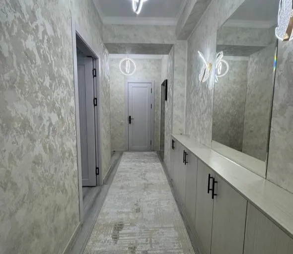 В продаже 2-комн. квартира, 72 м²