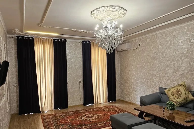 В продаже 2-комн. квартира, 80 м²
