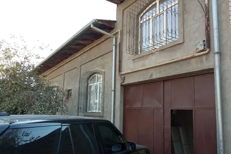 В продаже дом, 600 м², 1 этаж, 6 сот.