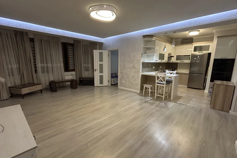 В продаже 4-комн. квартира, 101 м²