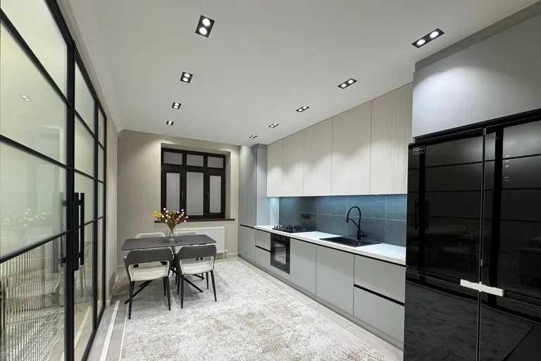 В продаже 3-комн. квартира, 110 м²