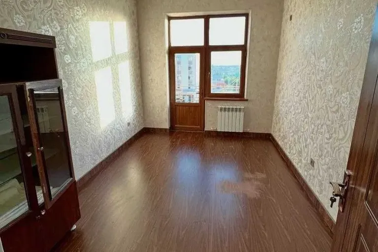 В продаже 2-комн. квартира, 64 м²