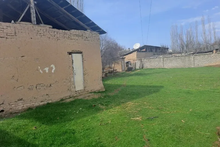 Сотувда ер участкаси, 6 сот.