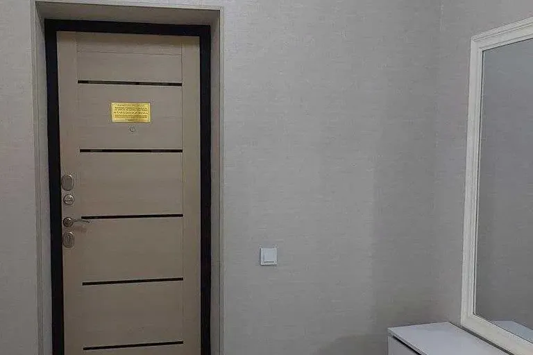 Сотувда 2 хонали квартира, 63 м²