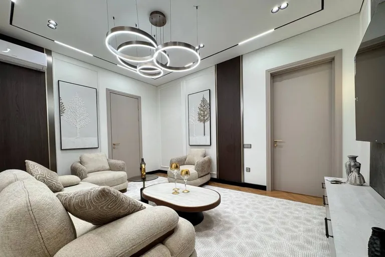 В продаже 4-комн. квартира, 148 м²