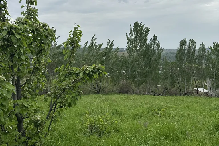 Сотувда ер участкаси, 12 сот.