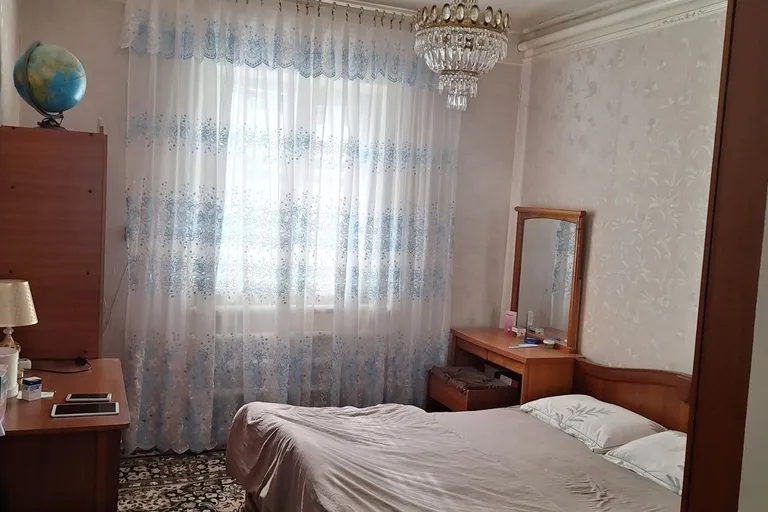 В продаже дом, 900 м², 1 этаж, 11 сот.
