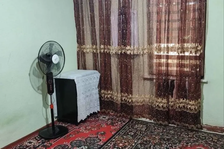 Сотувда 3 хонали квартира, 74 м²